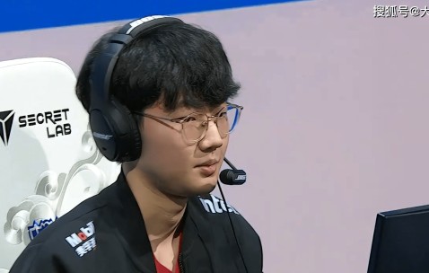 AYX-Karsa爆冷击败MAD，挺进下一轮引爆全场！的简单介绍