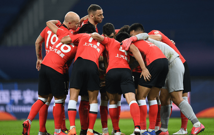 官宣日亚冠焦点战，密尔沃基雄鹿完成伤情更新，信心回归，球队文化被再次提及的简单介绍